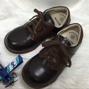 Footmates Connor Brown Oxfords Lace Custom Fit